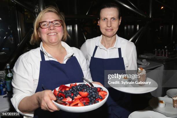 Jody Williams and Rita Sodi attend Edible Schoolyard NYC 2018 Spring Benefit at 180 Maiden Lane on April 16, 2018 in New York City.