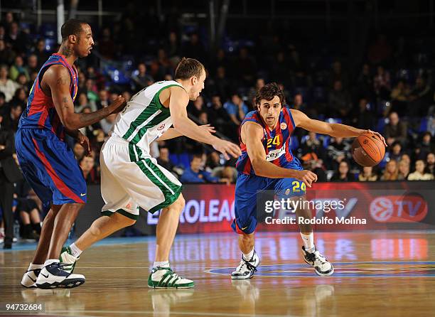 Victor Sada, #24 of Regal FC Barcelona in action during the Euroleague Basketball Regular Season 2009-2010 Game Day 8 between Regal FC Barcelona vs...