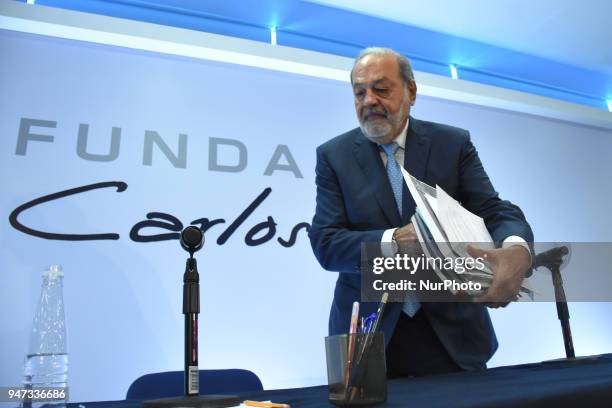 Businessman Carlos Slim during a press conference speak about of Mexico's airport construction at Inbursa Finance Group on April 16, 2018 in Mexico...