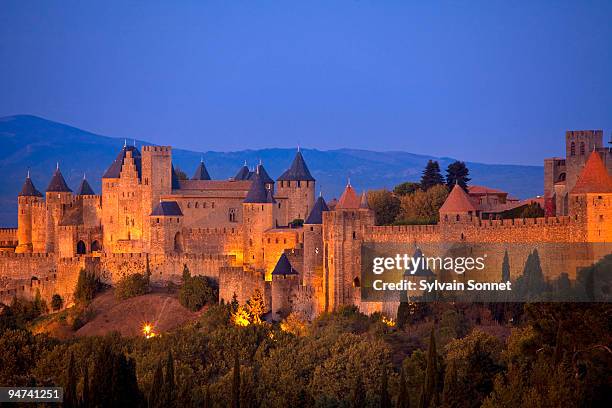 france, languedoc, la cite de carcassonne - carcassonne stock pictures, royalty-free photos & images