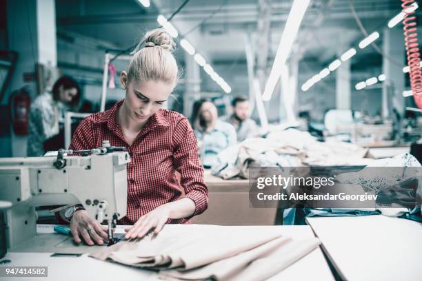Sewing Machine Operator Photos and Premium High Res Pictures - Getty Images
