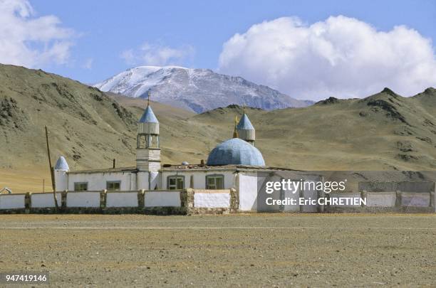 TOLBO MOSQUE, ALTAI RANGE, BAYAN OLGII PROVINCE, MONGOLIA.