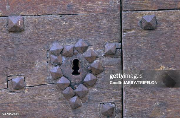 Serrure de porte à Châteauvillain. Haute-Marne: Serrure de porte à Châteauvillain.