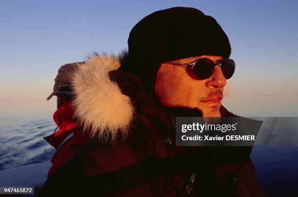 Pendant le tournage du film la "Planète Blanche" de Gédéon production, en juillet 2005. Le Réalisateur: Thierry Piantanida qui signe sont premier...