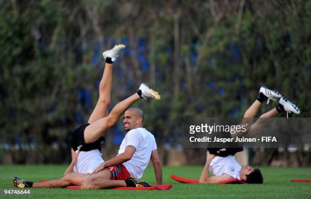 Juan Veron of Estudiantes excercises during a training session on December 18, 2009 in Abu Dhabi, United Arab Emirates. Estudiantes will face...