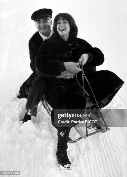 Jean Claude BRIALY and Annie DUPEREY - Undated picture Jean Claude BRIALY et Annie DUPEREY - Photo non datee.