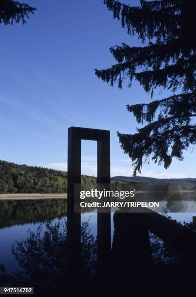 Sculpture by Jean-Pierre Uhlen - 1990 -, sculptures park, Art and Landscape International Center, Aldo Rossi and Xavier Fabre architects, Vassiviere...