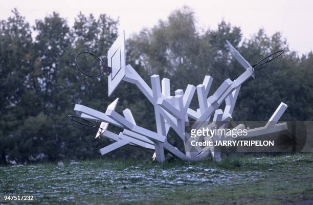 Sculpture by Jacques Julien -1997-, sculptures park, Art and Landscape International Center, Aldo Rossi and Xavier Fabre architects, Vassiviere...