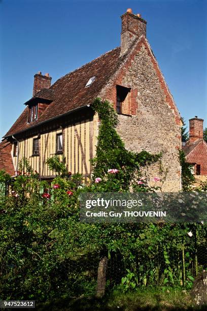 Gerberoy fait parti des « 101 plus beaux villages de France ». Gerberoy fait parti des « 101 plus beaux villages de France ».