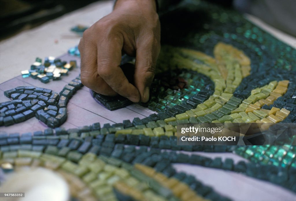 1 Carreau Mosaïque Céramique 50g - Environ 300 Petits Carreaux Mélangés Pour Artisanat DIY