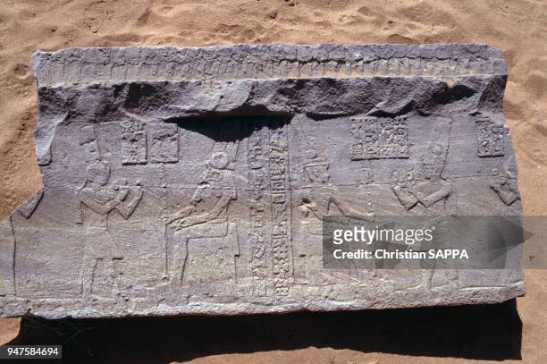 Fragment d'une frise du temple d'Amon à Naga au Soudan.