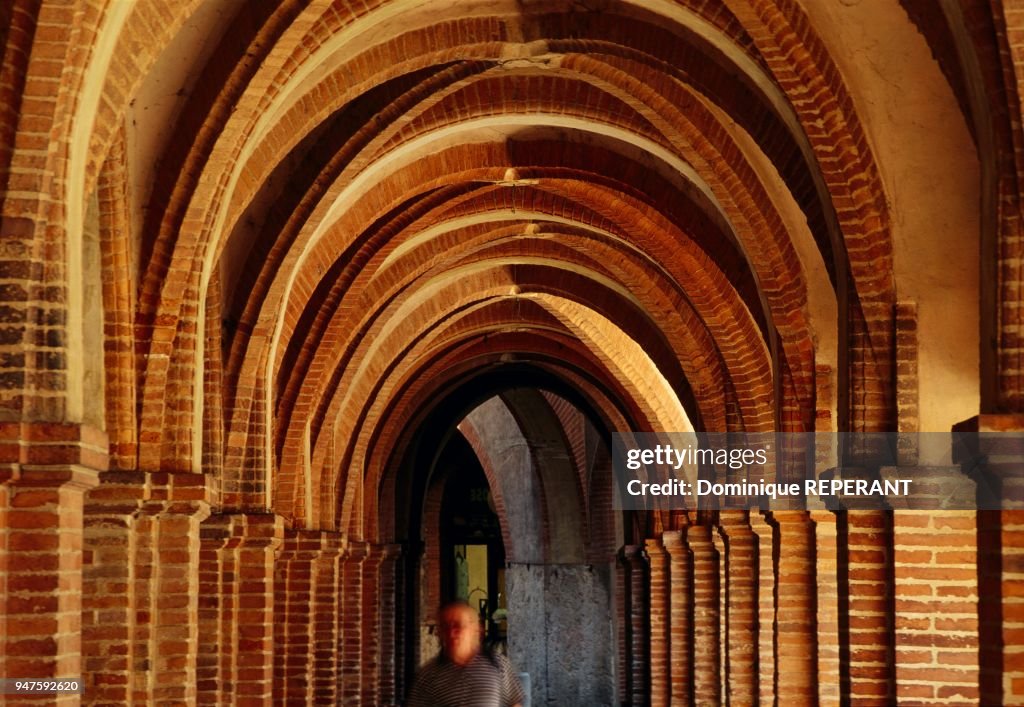 PLACE NATIONALE A MONTAUBAN, FRANCE