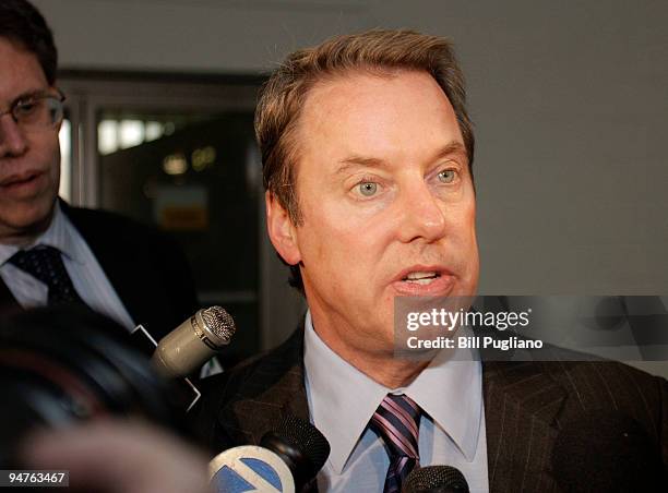 Ford Chairman Bill Ford Jr., meets with the news media at a lunchon December 18, 2009 at the Ford Michigan Assembly Plant in Wayne, Michigan. The...