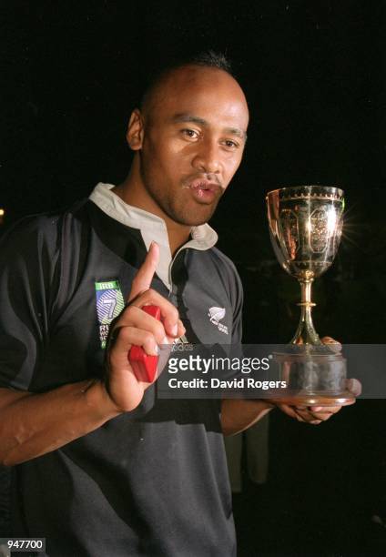 Jonah Lomu of New Zealand with the Melrose Cup after the Rugby World Cup 7's final match against Australia held at Mar Del Plata, in Argentina. New...