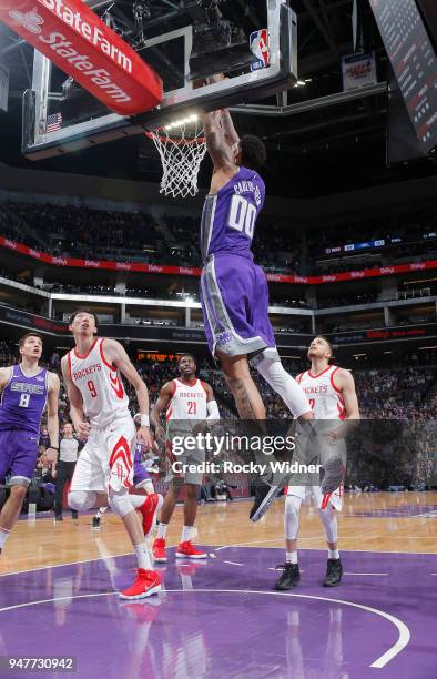 Willie Cauley-Stein of the Sacramento Kings dunks against the Houston Rockets on April 11, 2018 at Golden 1 Center in Sacramento, California. NOTE TO...