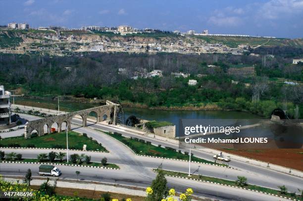 Syria illustration: here general view of Hama, a city on the banks of the Orontes River in west-central Syria north of Damascus, April 1998.