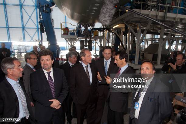 The Defence Minister, Gerard Longuet, in Toulouse visit Military Airbus. A week after the signing Thursday in Seville of the final contract for the...