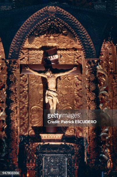 Dans les églises d'Amérique Latine, la représentation du christ sur la croix est beaucoup plus réaliste que celle que l'ont en fait dans les églises...