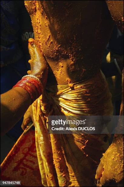 March/April 2004, India. Over 3,500 child marriages have been celebrated in the state of Chattisgarh during the Ramnavmi festival. Village of...