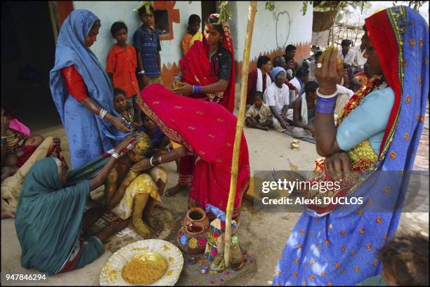 March/April 2004, India. Over 3,500 child marriages have been celebrated in the state of Chattisgarh during the Ramnavmi festival. Village of...