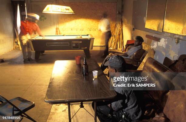 Ambiance dans un bar, circa 2000, Greenville, Caroline du Sud, Etats Unis.