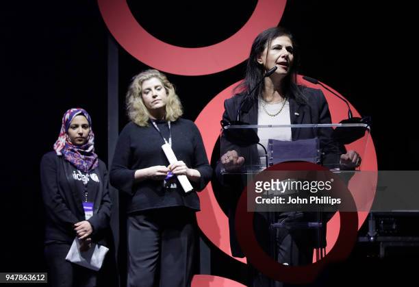 Muzoon Almellehan, Penny Mordaunt and Concetta Fierravanti-Wells on stage, as thousands of Global Citizens unite with leading UK artists industry...