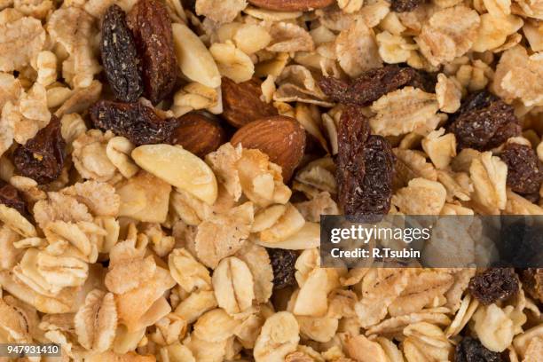 breakfast cereals background texture close up shot - raisin bran stock pictures, royalty-free photos & images