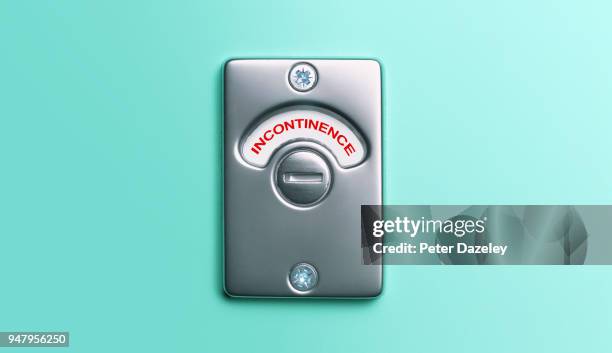 incontinence toilet door lock - restroom sign 個照片及圖片檔