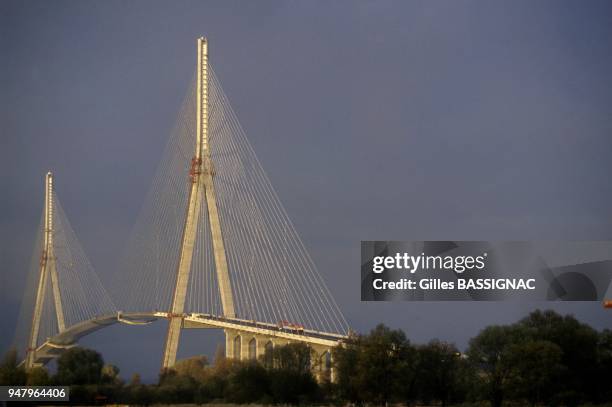 Workers on the Pont de Normandie in November 1994 in France.