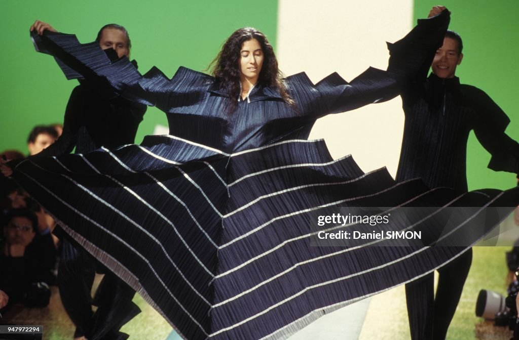 Ready To Wear Fall Winter 1994-1995 Show