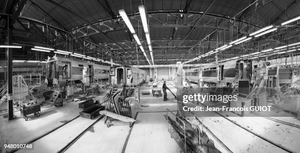 Technicentre de Hellemmes-Lille ,mid-life renovation TGV on TGV Lacroix, working shed, France.