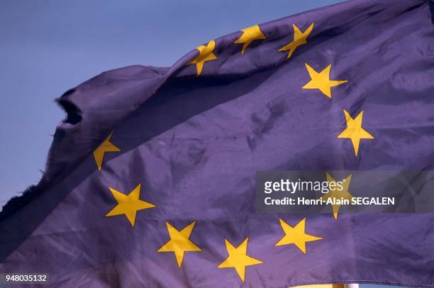 European flag. 19990000 Drapeau européen. 19990000.