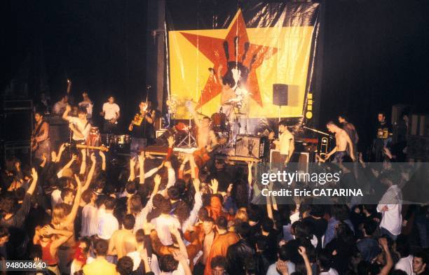 00/01/1990. LA MANO NEGRA EN CONCERT.