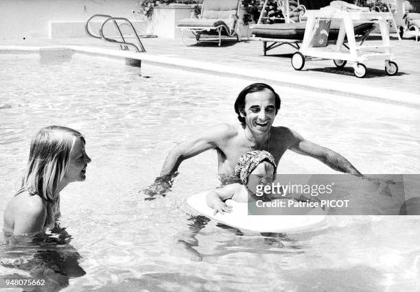 Charles Aznavour, Ulla and daughter Katia, holidays in La Napoule.