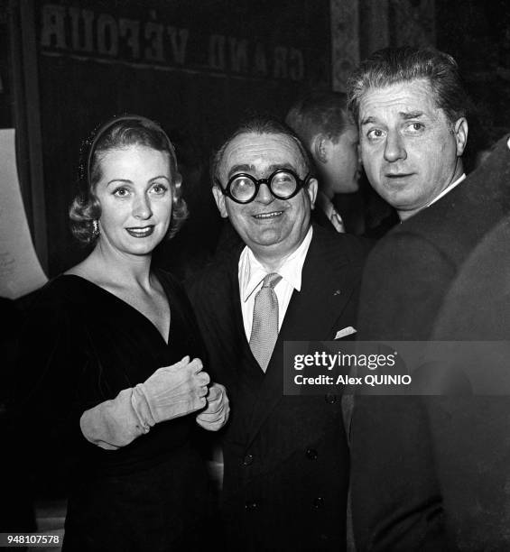 Danielle Darrieux, Marcel Achard et Claude Dauphin.