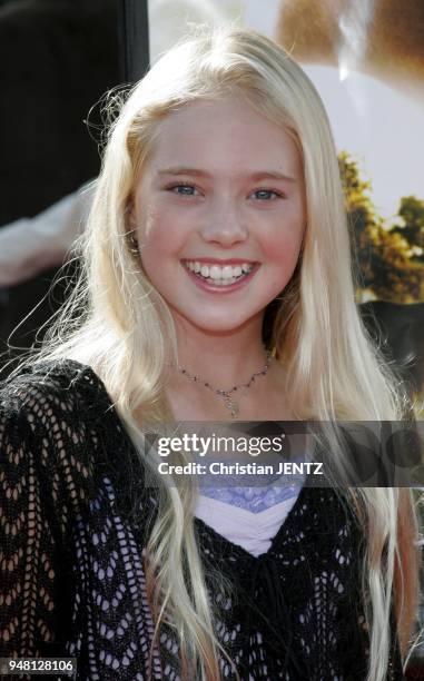 October 9, 2005 - Danielle Chuchran at the "Dreamer" Los Angeles Premiere at the Mann Village Theatre, in Westwood. Photo by Christian Jentz/Gamma...