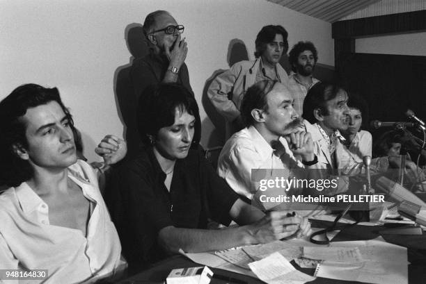 Bernard-Henri Levy, Joan Baez, Claude Malhuret, Elie Wiesel .