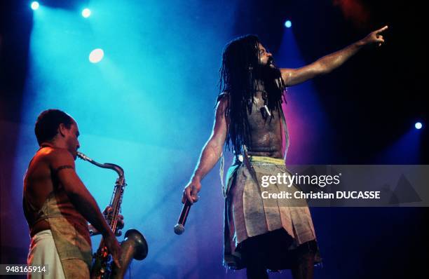 00/00/1999. CARLINHOS BROWN EN CONCERT.