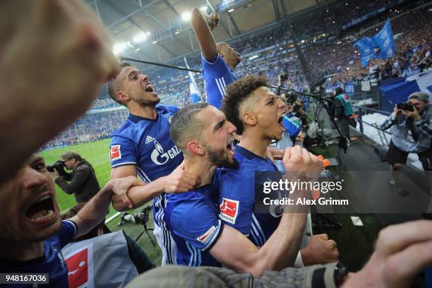 Franco di Santo, Nabil Bentaleb, Thilo Kehrer and team mates celebrate after the Bundesliga match between FC Schalke 04 and Borussia Dortmund at...
