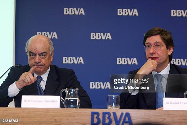 Francisco Gonzalez, left, chairman Banco Bilbao Vizcaya Argentaria SA and Jose Ignacio Goirigolzarri vice president, speak during a press conference...