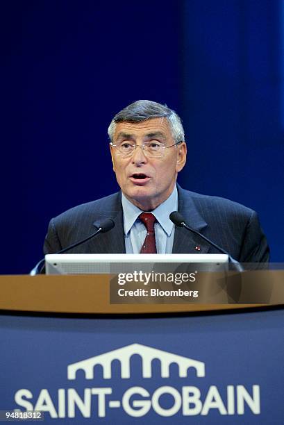 Jean-Louis Beffa, chief executive of Saint-Gobain, speaks at the general shareholders' meeting in Paris, France, Thursday, June 10, 2004. Cie. De...