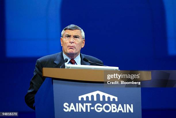 Jean-Louis Beffa, chief executive of Saint-Gobain, speaks at the general shareholders' meeting in Paris, France, Thursday, June 10, 2004. Cie. De...