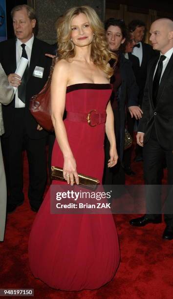 Kyra Sedgwick arrives to the 60th Annual Tony Awards held at Radio City Music Hall, New York City. BRIAN ZAK.