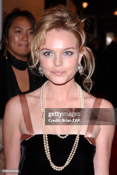 Kate Bosworth arrives to the New York premiere of "Beyond The Sea" held at The Ziegfeld Theater, New York City.