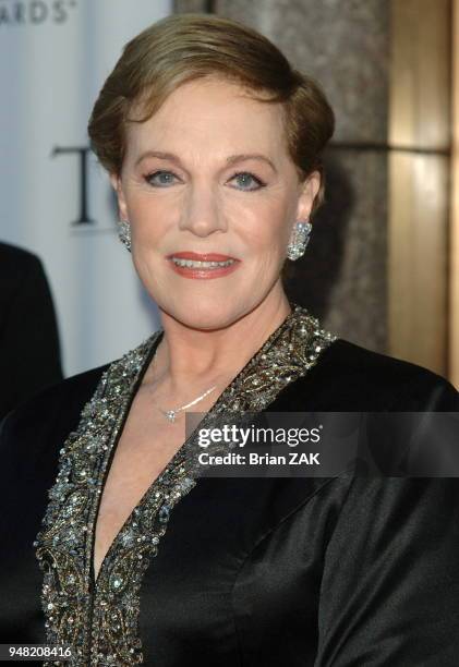 Julie Andrews arrives to the 60th Annual Tony Awards held at Radio City Music Hall, New York City. BRIAN ZAK.