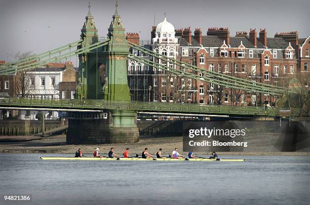 Oxford Bridge Rowing 764 Ex Rowing Stock Photos, High-Res Pictures, and Images - Getty Images