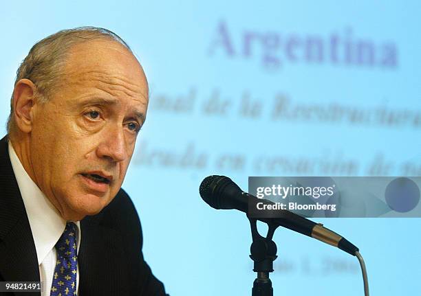 Argentine Finance Minister Roberto Lavagna speaks during a press conference at the ministry headquarters in Buenos Aires, Argentina on Tuesday, June...