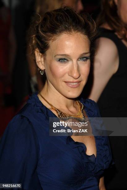 Sarah Jessica Parker arrives at the "38th Annual Party in the Garden" held at the Museum Of Modern Art, New York City. BRIAN ZAK.