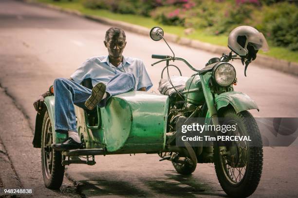 Sidecar driver, Santiago de Cuba.