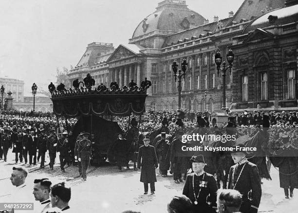 Vu e du corbillard devant le Palais royal lors des obsèques de la Reine Astrid de Belgique, tuée dans un tragique accident de voiture, le 3 septembre...